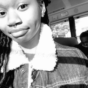 Meet your Posher, Tya